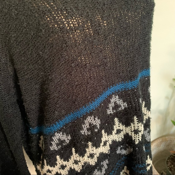 Black Knit Sweater Size M/L - Picture 4 of 5